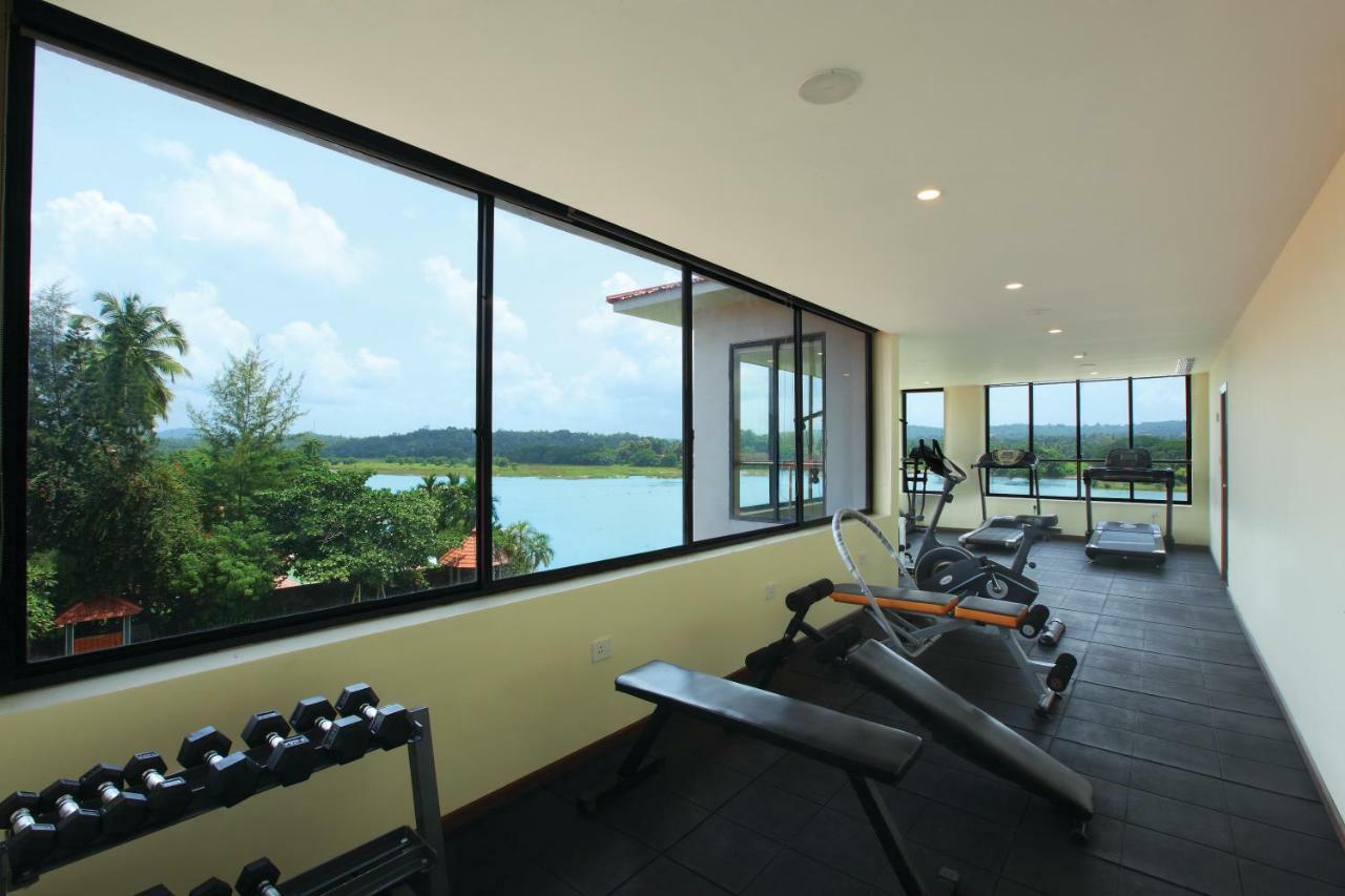 The River Retreat Heritage Ayurvedic Resort Shoranur Exterior photo